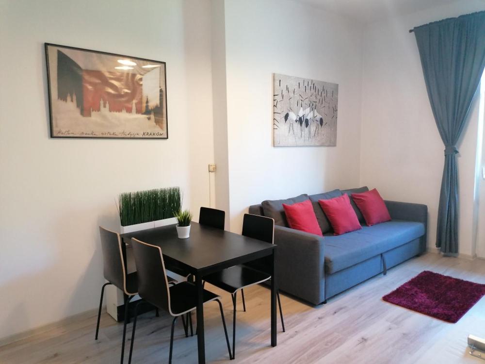 Old Cracow Apartment Mazowiecka 11 クラクフ エクステリア 写真