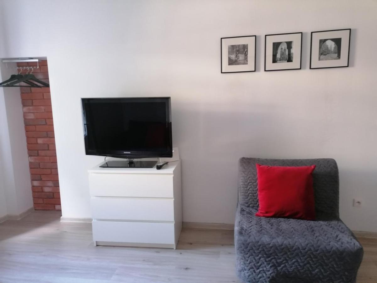 Old Cracow Apartment Mazowiecka 11 クラクフ エクステリア 写真